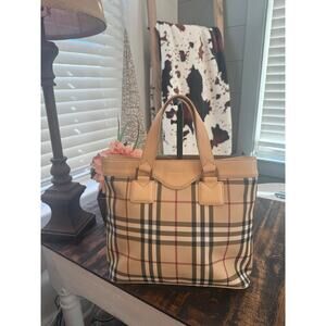 Burberry Beige & Red Nova Check Tote W/COA